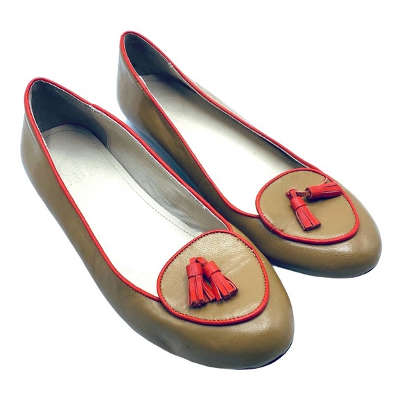 C. Wonder Shoes - C.WONDER Tan/Red Lined Tassle Flats Sz 7.5